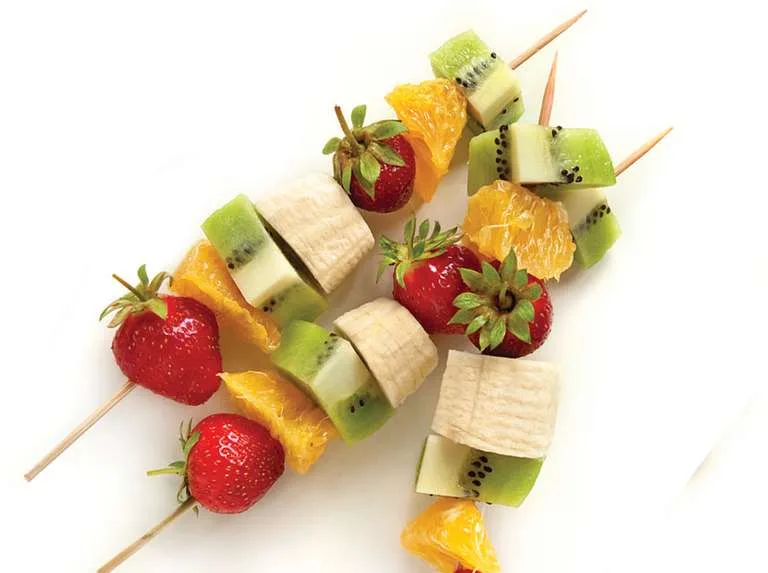 Brochetas de frutas
