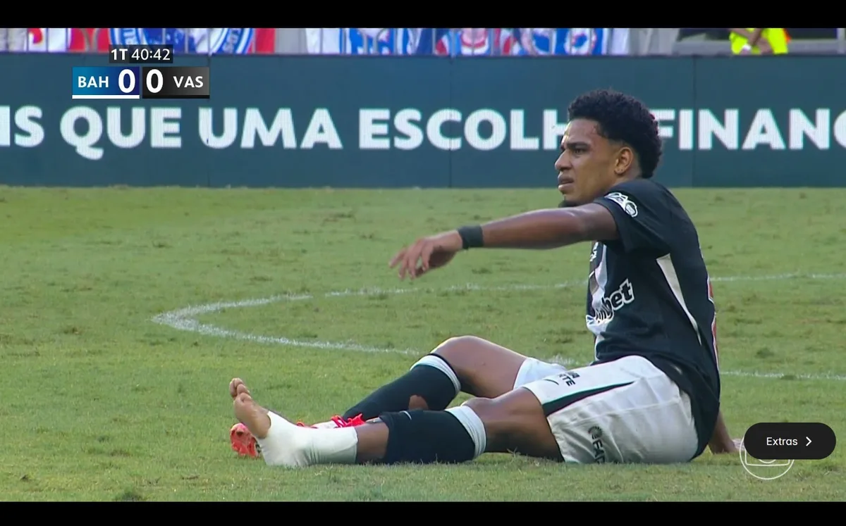 Brenner tem lesão no pé e vira desfalque no Vasco