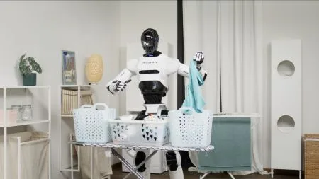 IFA: Fast jeder Zweite will Roboter im Haushalt helfen lassen