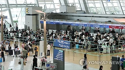 낡은 인천공항 1터미널 '무중단 리뉴얼'한다…1조7천억원 투입