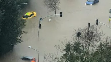 Istanbul: Überschwemmungen nach Starkregen