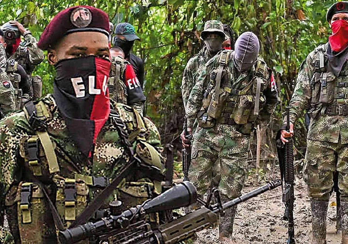 HRW acusa a TikTok y Facebook de promover contenido de grupos armados para reclutar niños en Colombia