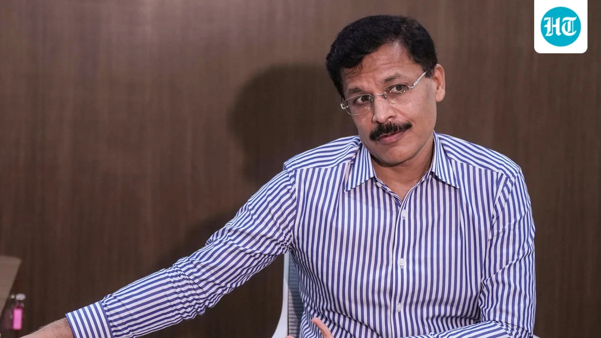 ‘Nobody will be spared’: Tukaram Mundhe after Maharashtra FDA notices to SRK, Ajay Devgn over Vimal ad