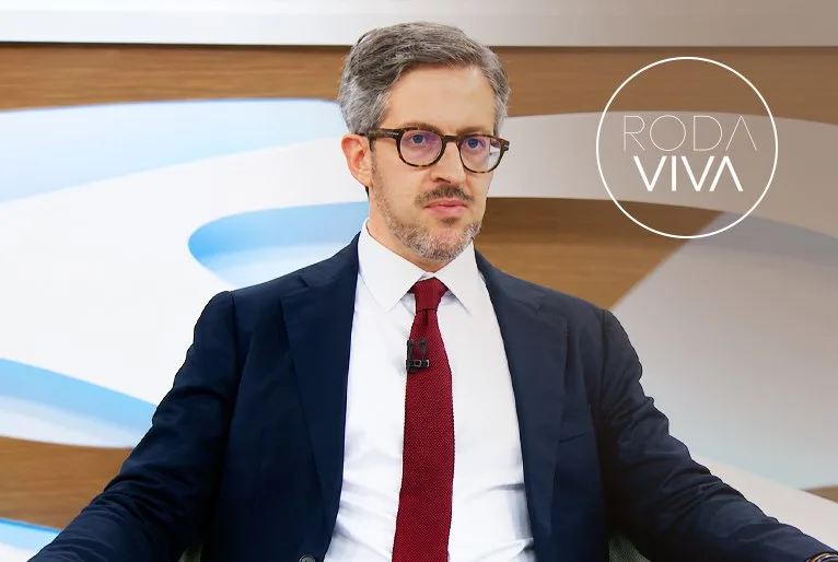 Conrado Hübner Mendes critica privilégios no STF: "Ministro não precisa de penduricalho"
