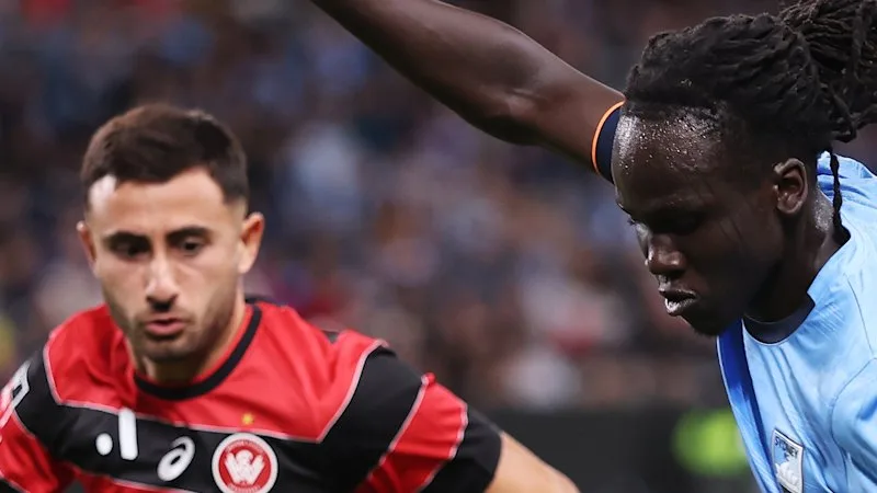 A-League opens with Sydney derby stalemate