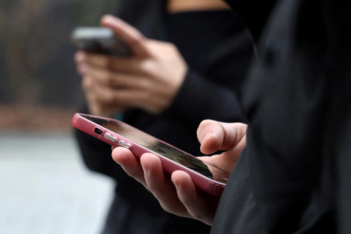 Usar las redes sociales durante más de 2,5 horas al día se relaciona con un mayor riesgo de sufrir depresión