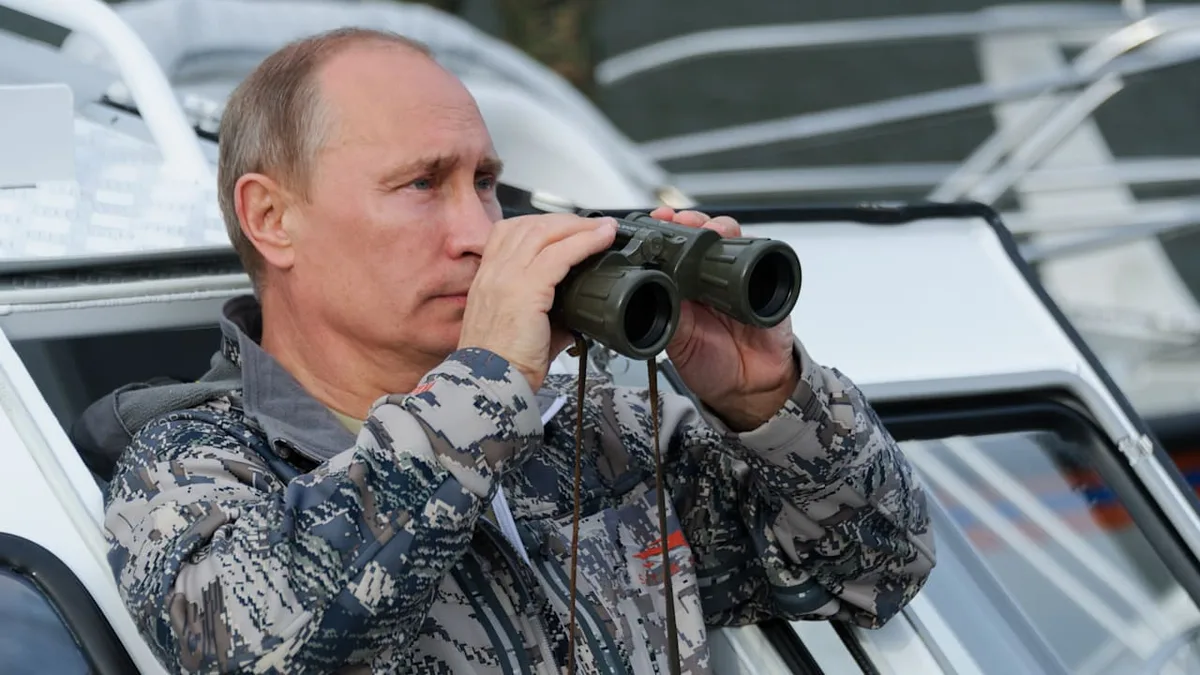 Verdächtige Truppenbewegungen - Was treibt Putin an der Nato-Grenze?
