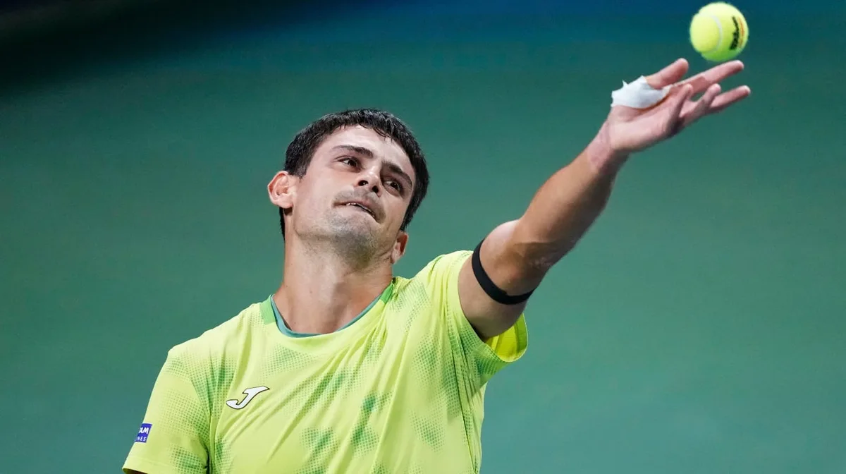Mariano Navone eliminó al italiano Berrettini y tendrá rival argentino en la tercera ronda del US Open