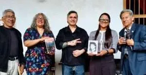 Presentan en Mérida antologías poéticas de Tarek William Saab editadas en El Salvador y Cuba
