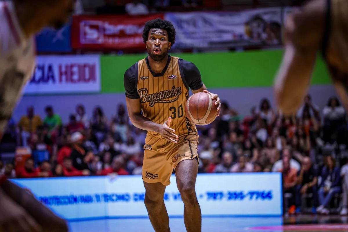 Vía libre para la llegada de Damian Jones