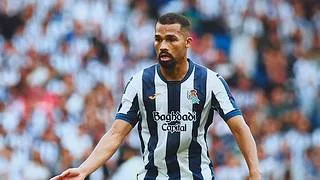 La Real Sociedad resiste en Anoeta con un Yangel Herrera como figura