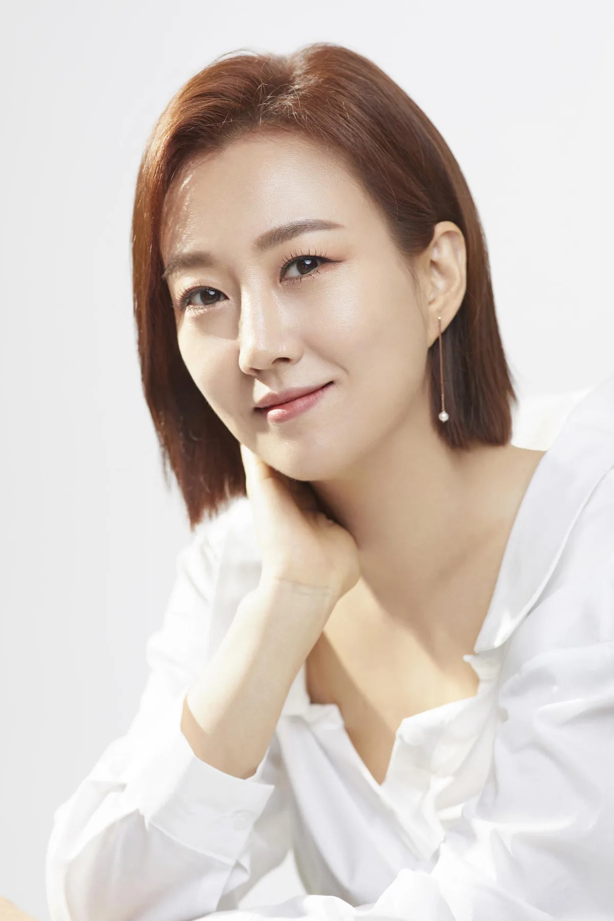 ‘투자 사기 혐의’ 장윤정 모친 “잘못했다” 눈물…檢, 징역 1년 6개월 구형