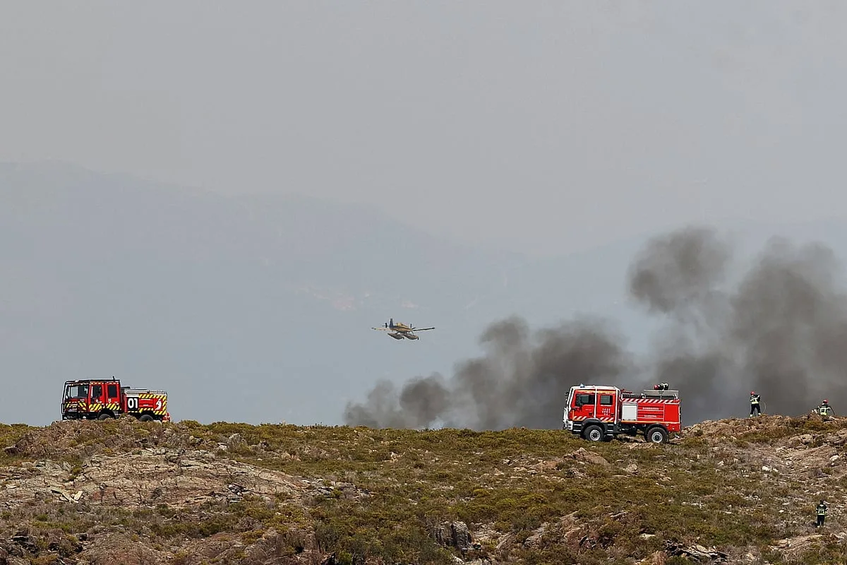 Três dos quatro bombeiros feridos quando se deslocavam para o incêndio em Arouca estão em estado crítico