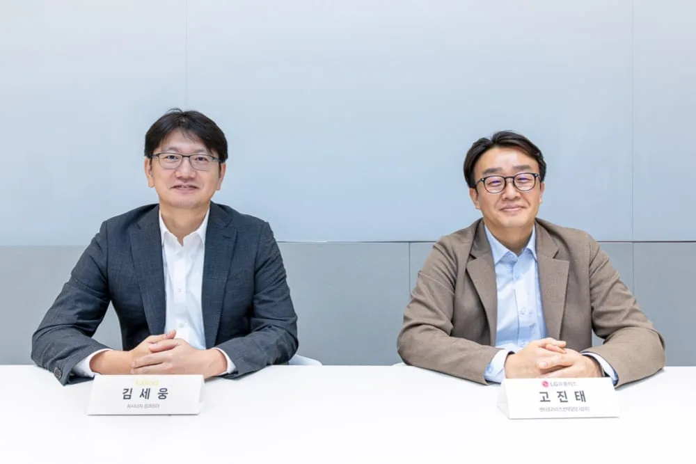 [인터뷰] ‘모두의 AI’ 선정 카카오·LG U+ “등본 발급·결제까지 해주는 완결형 AI 목표”