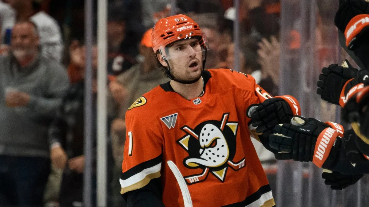 What’s next for top unsigned RFAs like Gauthier and Fantilli?