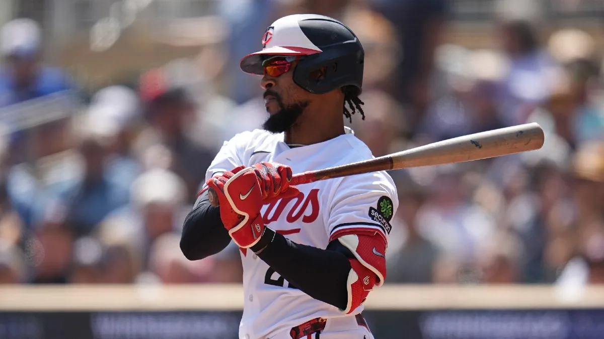 Twins sweep Braves, pull ahead in wild-card race