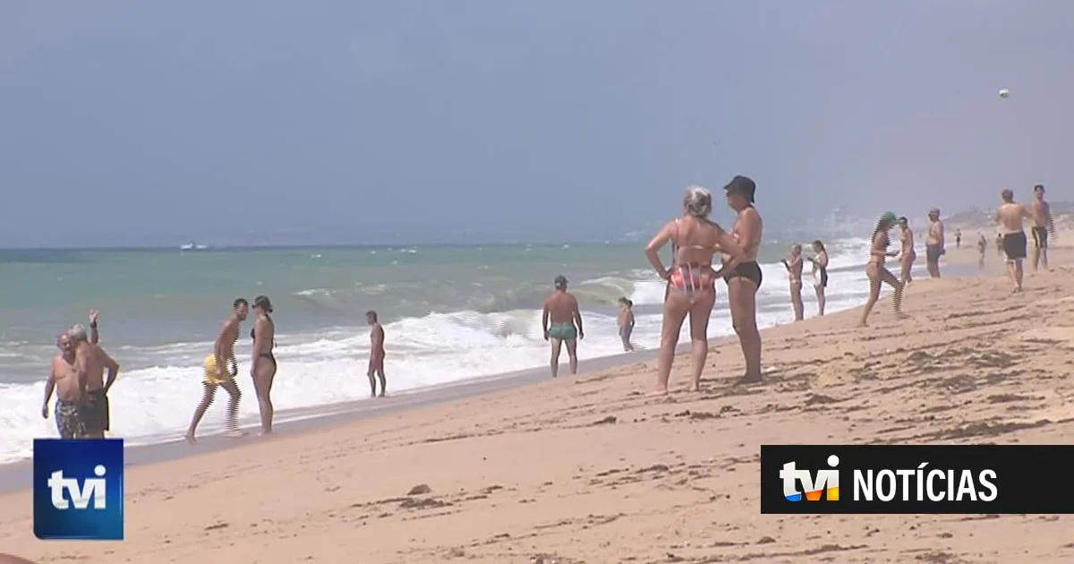 Algarve escapa à chuva e salva férias de milhares de turistas