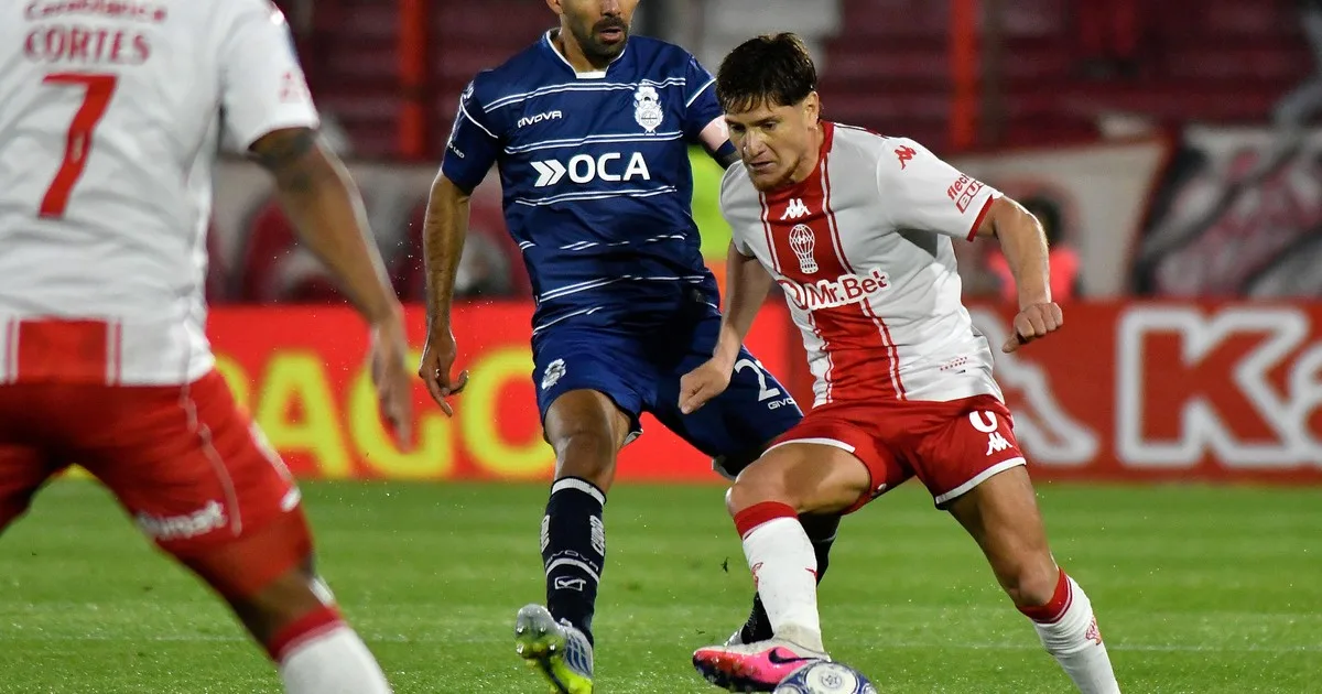 Huracán perdió el invicto en el Ducó y se complicó en la pelea por los Playoffs: los argumentos de Diego Martínez