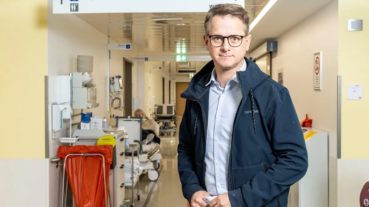 Minister auf Praxistest - Dr. Linnemann in der Notaufnahme