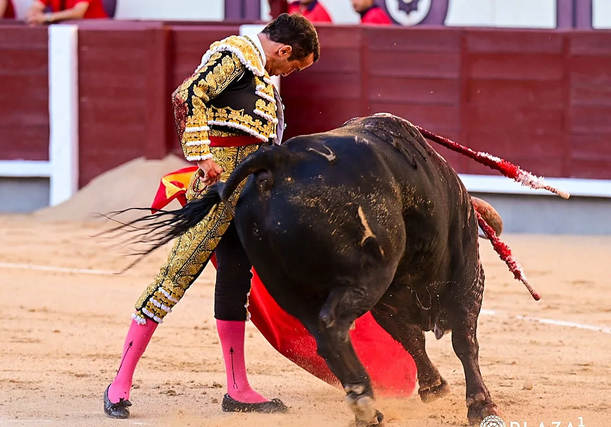 Tres horas y tres sobreros