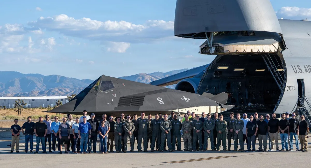 US Force Donated An F-117 Nighthawk Stealth Fighter To The Smithsonian