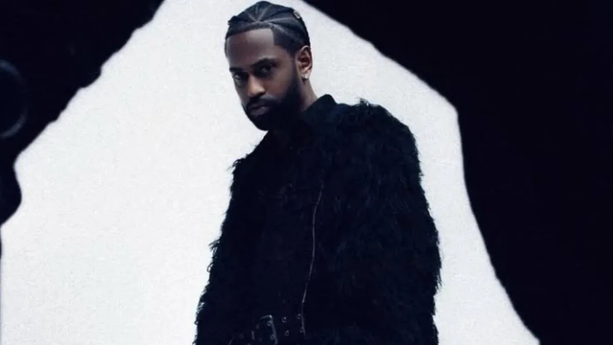 In 2017, Big Sean bought Slash’s house for USD 8.7M and earned USD 2.4M in profit after reselling