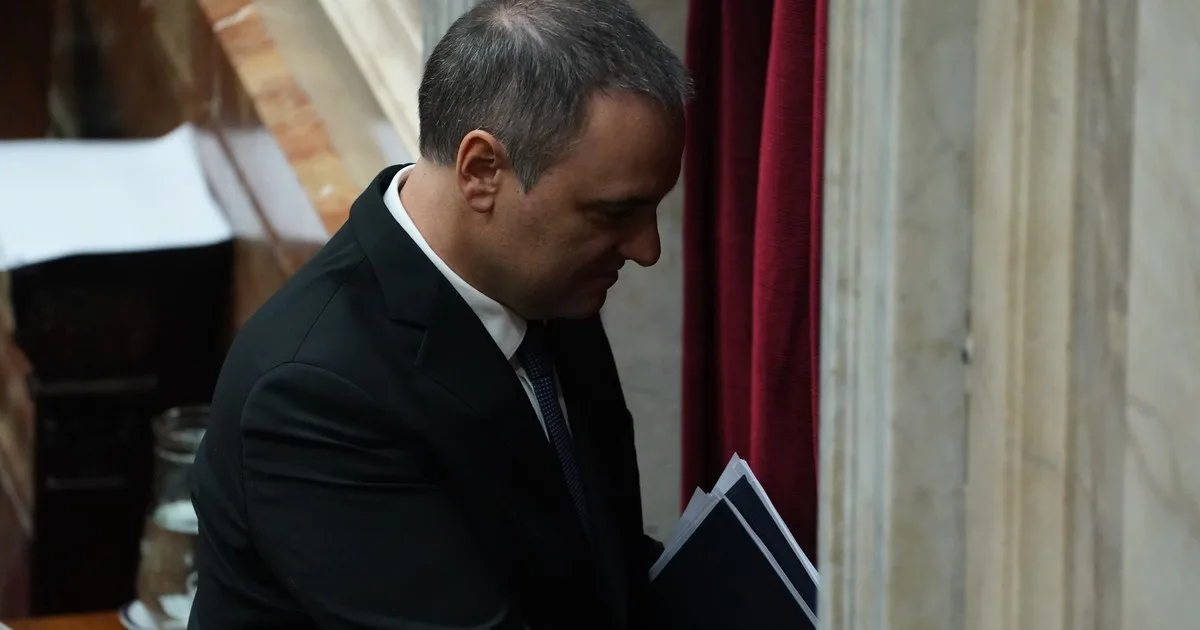 Sugestivo silencio en las redes libertarias tras la descargo judicial de Adorni sobre su patrimonio