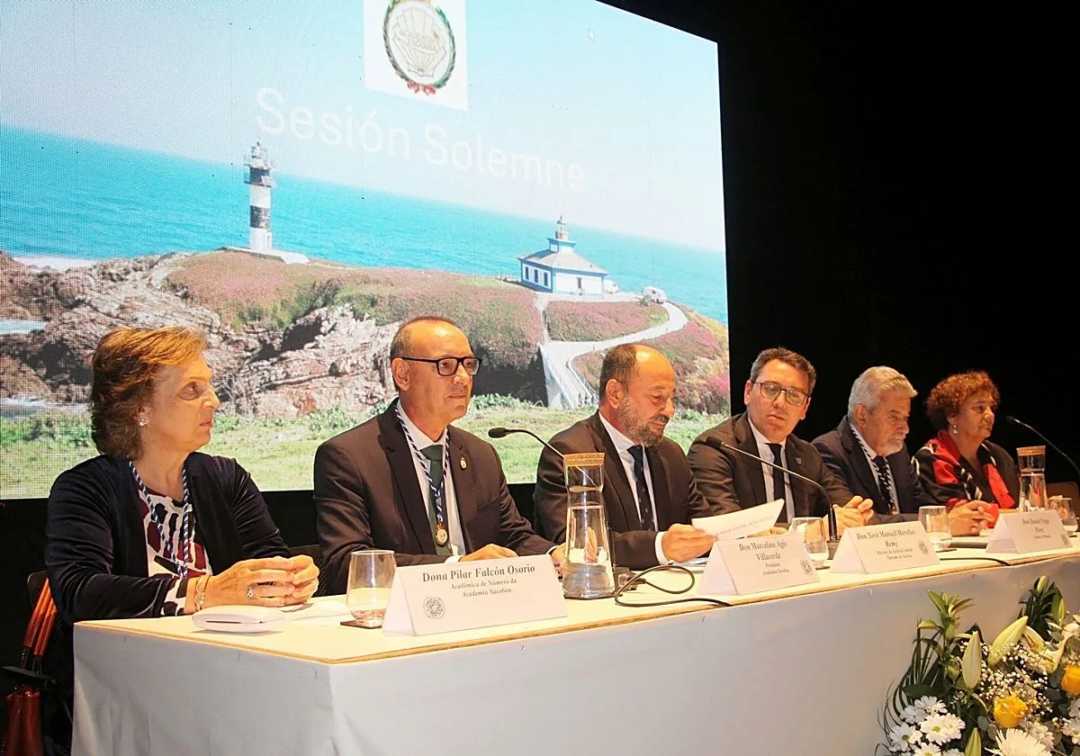 La Academia Xacobea suma a John Rutherford y Manuel Valín ante el próximo Año Santo