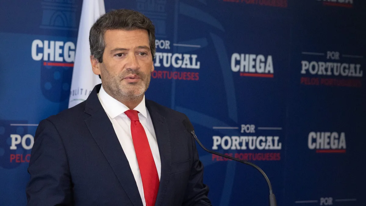 Chega já entregou moção de censura ao Governo. Se for chumbada, avança comissão de inquérito a Luís Neves