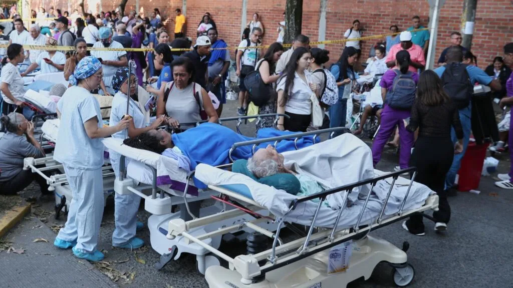 Forte terremoto deixa feridos na Colômbia e é sentido no Equador e no Panamá