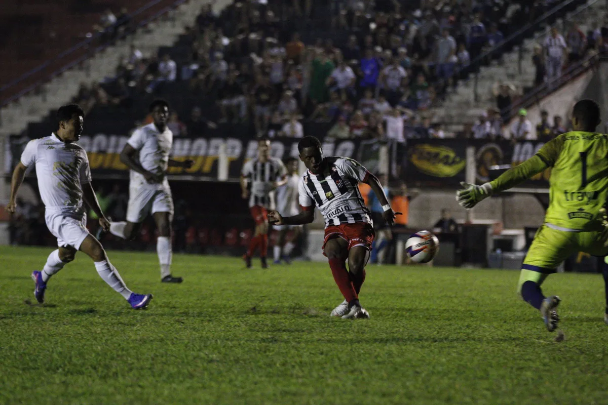 Bandeirante vence o Grêmio Prudente e se garante no mata-mata da Copa Paulista