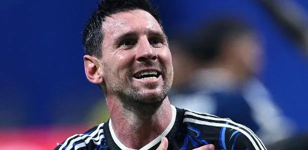 Jogos na Argentina serão paralisados no 10º minuto para aplausos a Messi