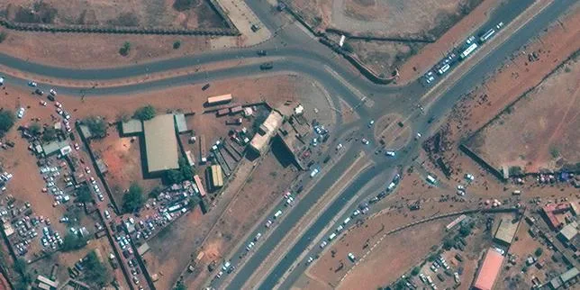 Au Niger, le régime militaire dit « reprendre progressivement le contrôle » face à des mutins, après une nuit marquée par des tirs dans la capitale