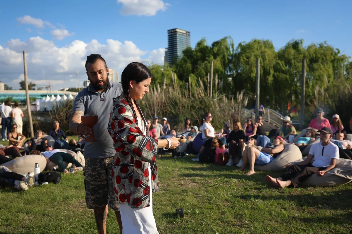 Pilar Pose, coach: “Cuando experimentamos emociones como gratitud y compasión, el ritmo de los latidos adopta un patrón suave, ordenado y armónico”