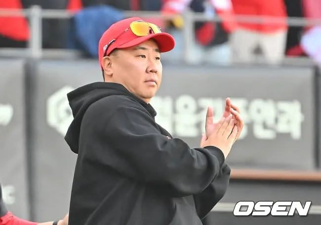 계속되는 격돌 LG전 8연승에도 근심은 끝이 없다...이범호 "너무 자주 만나지만 매일 걱정되고 힘들다" [준PO2]