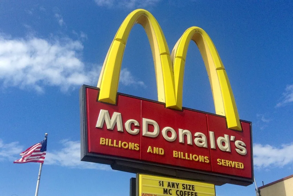 McDonald’s tem dossiês de 500 páginas sobre clientes e prevê as próximas compras