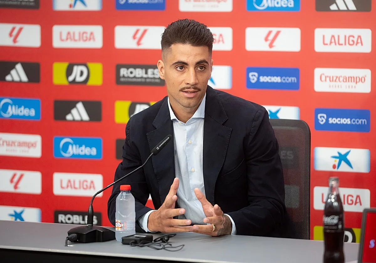 Fabio Cardoso, el último descarte por colocar para presumir de una 'limpia' perfecta en el Sevilla FC