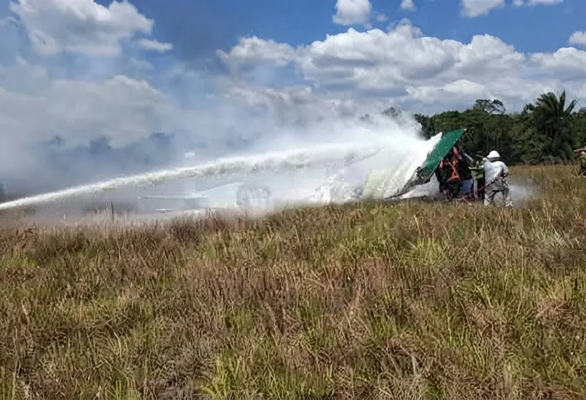 Dos personas murieron tras estrellarse e incendiarse una avioneta en Santa Elena de Uairén