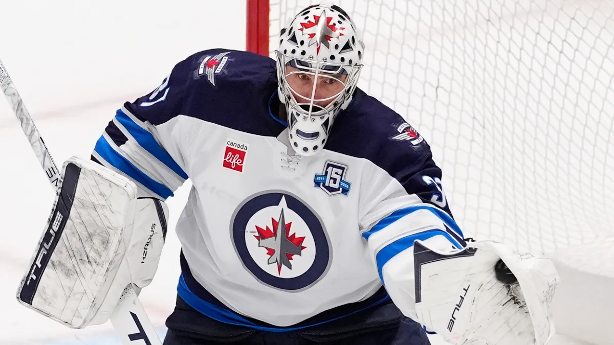 ‘Want to get this right’: Cheveldayoff not rushing Hellebuyck situation