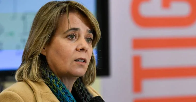 Catarina Martins pede apoio da UE às repúblicas em Coimbra