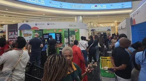 "K팝에서 K푸드로"…코트라, 남아공 쇼핑몰서 '한국의 맛' 알리기