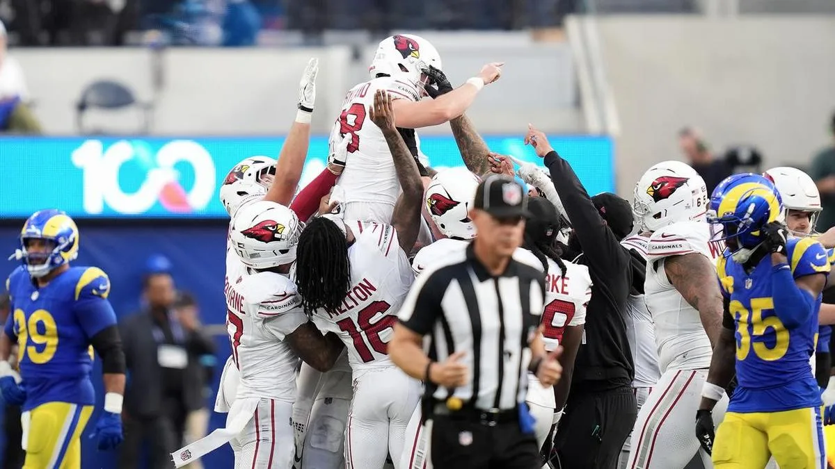 Cardinals, Browns shock NFL as Chiefs remain unbeaten