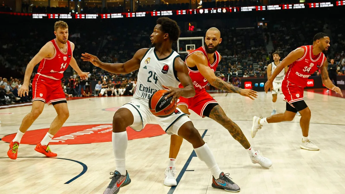 El Real Madrid se venga del Olympiacos y es el primer campeón de la Supercopa (89-93)