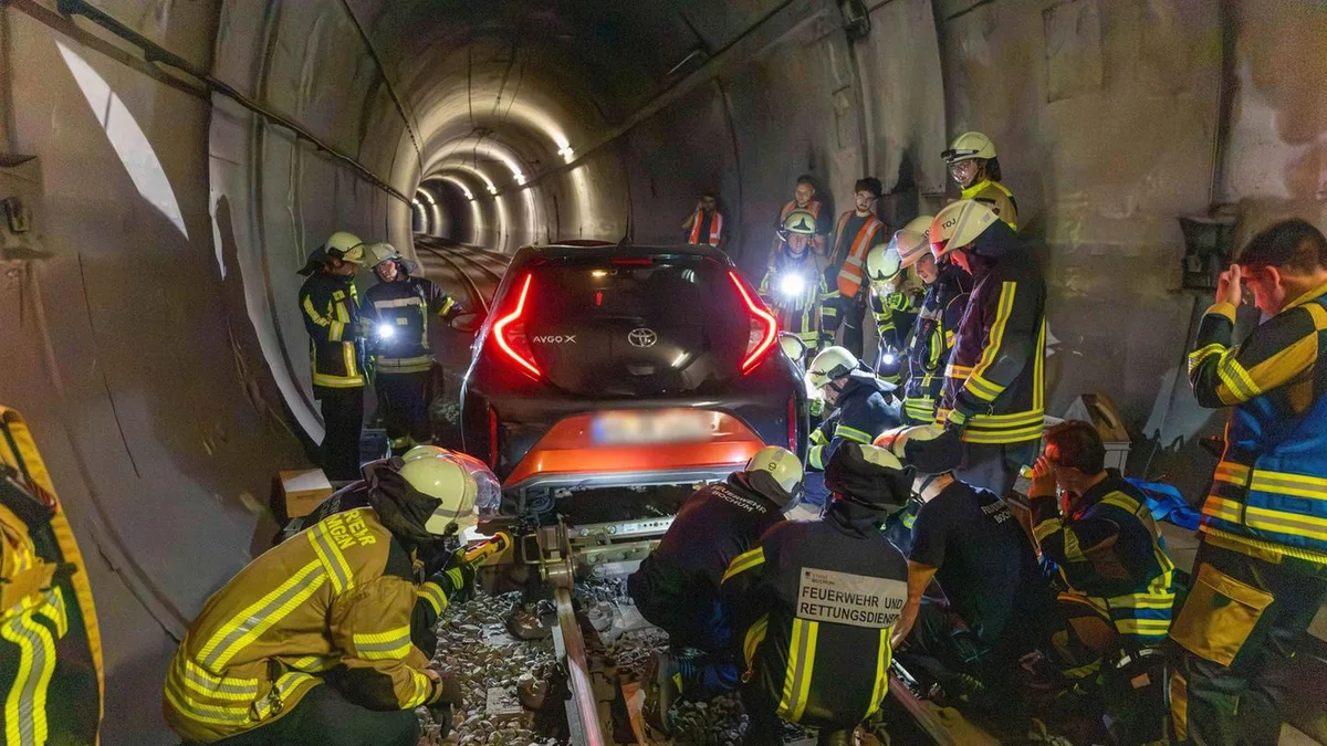 Bochum: 63-Jährige fährt versehentlich in U-Bahn-Tunnel – einen Kilometer weit
