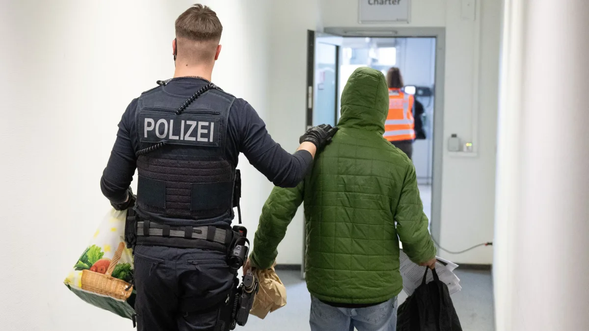 Ausreisen verhindert?: Köln räumt Fehler bei ausgeschlagener Abschiebehilfe ein