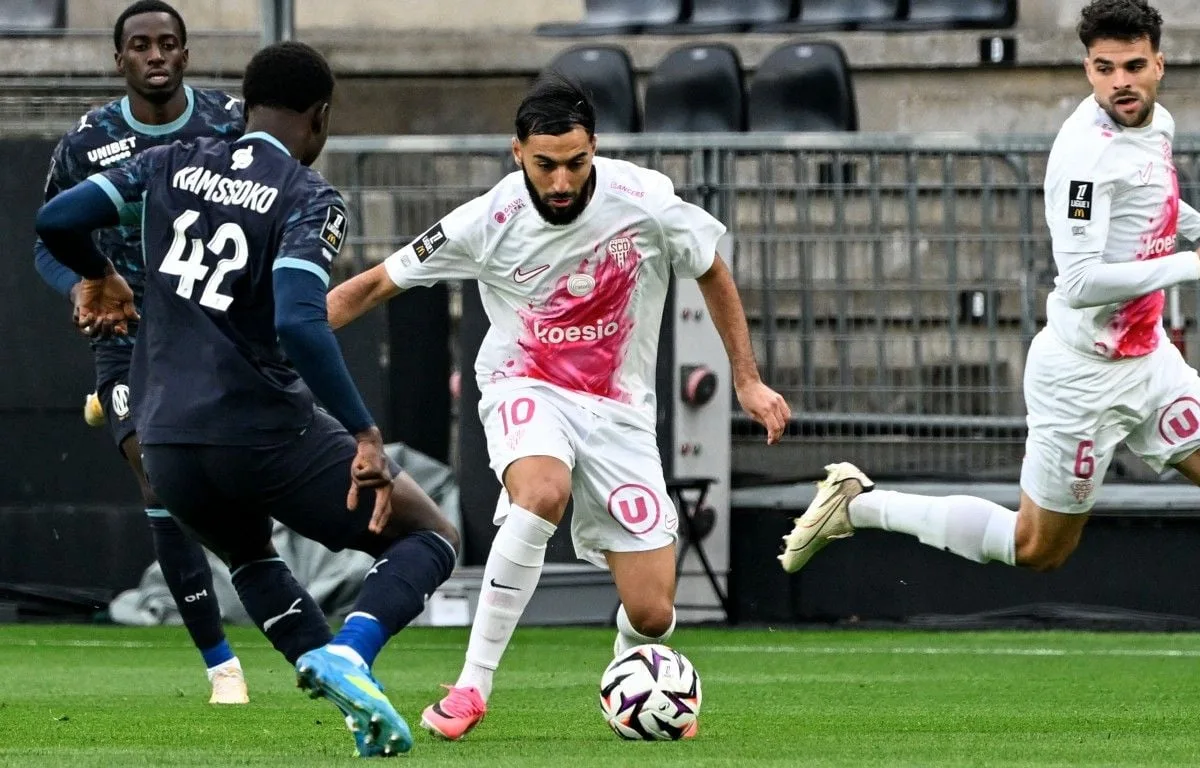 EN DIRECT Angers - OM : Harit et Paixao tuent le suspense, l'OM s'offre un festival... Suivez la rencontre avec nous