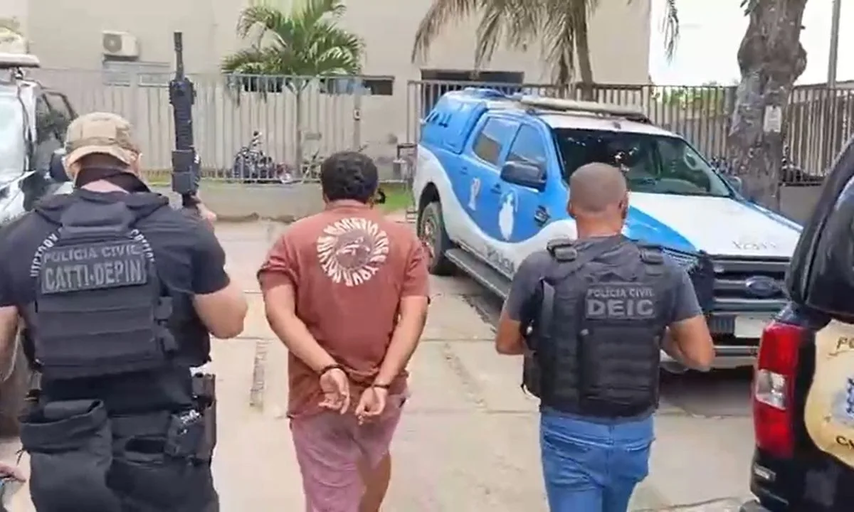 Homem é preso suspeito de envolvimento em esquema de roubos de veículos na Bahia