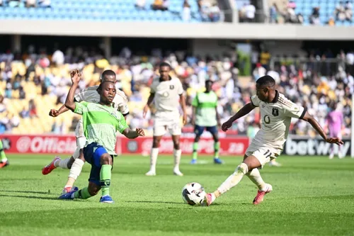 Orlando Pirates keep rolling as Ouaddou makes history with Gallants win