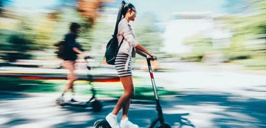 E-Scooter unter Jugendlichen beliebt: Das »Auto der jungen Leute«