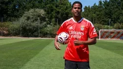 OFICIAL: Benfica contrata extremo de 19 anos do Flamengo